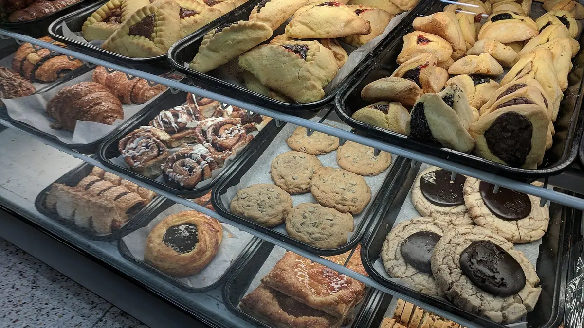 Sayers – bakery in Knutsford town centre